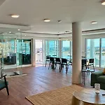 Ocean Drive - Near The - 14 Pax - Apartamento *