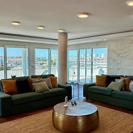 Ocean Drive - Near The - 14 Pax - * Albufeira