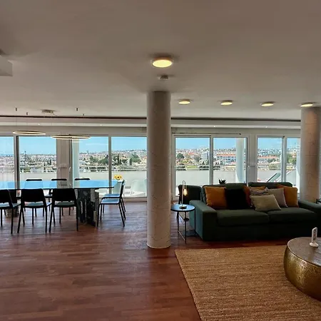 Apartamento Ocean Drive - Near The - 14 Pax -