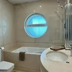Ocean Drive - Near The - 14 Pax - Daire Albufeira